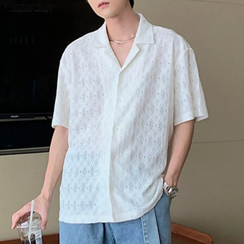 Мужская кружевная рубашка с отложным воротником и короткими рукавами
Мужская кружевная рубашка с отложным воротником и короткими рукавами