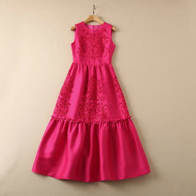 New European and American women's wear for winter 2022 Sleeveless round collar hollow out Fashion solid color dress
New European and American women's wear for winter 2022 Sleeveless round collar hollow out Fashion solid color dress