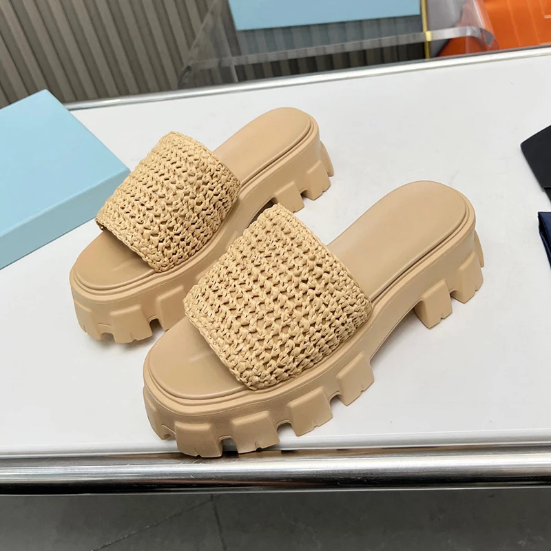 

Summer Female Platform Sandals New Upper Weave Upper Thick Bottom Slippers Comfort Foot Feel Wear Resistant Women Slippers