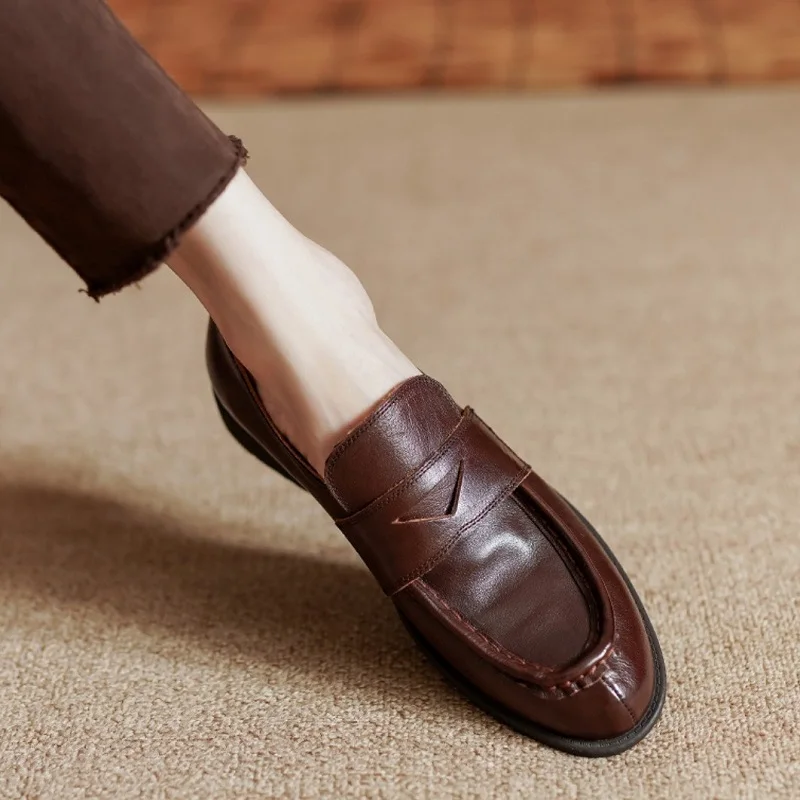 Genuine Leather Cowhide Women Flat Shoes Lazy Slip-On Daily Loafers Lady Casual Walk Shoes Woman Shoes Round Toe Spring Loafers
Genuine Leather Cowhide Women Flat Shoes Lazy Slip-On Daily Loafers Lady Casual Walk Shoes Woman Shoes Round Toe Spring Loafers