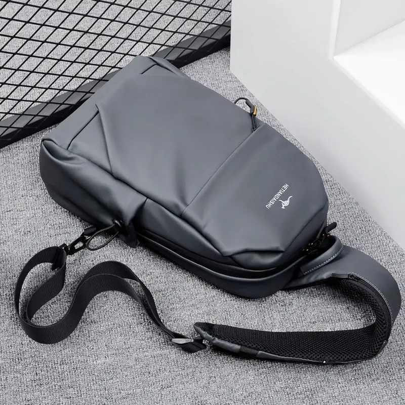 New Chest Bag Men's Cross-body Bag Oxford Cloth Fashion Chest Small Backpack One Shoulder Light Men's Bag
New Chest Bag Men's Cross-body Bag Oxford Cloth Fashion Chest Small Backpack One Shoulder Light Men's Bag