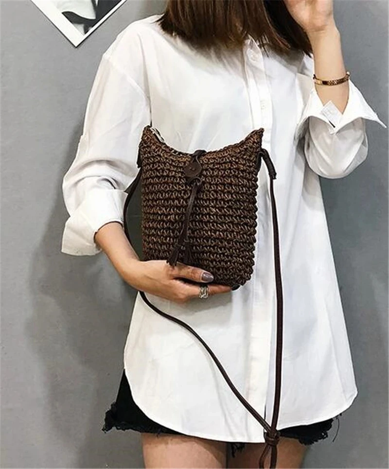 Travel Wicker Crossbody Tote - Hand Woven Bohemian Beach Shoulder Bag 5 S01727b02c5e04a3697f2bf60bd668f91N