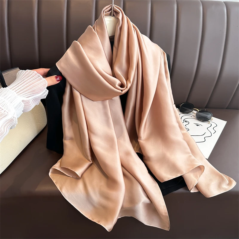 Fashion Large Silk Scarf Women Solid Design Sunscreen Beach Headkerchief Shawl Wraps Hijab Bufanda Travel Pashmina Echarpe New
Fashion Large Silk Scarf Women Solid Design Sunscreen Beach Headkerchief Shawl Wraps Hijab Bufanda Travel Pashmina Echarpe New