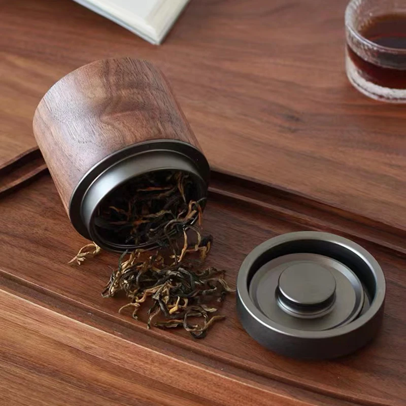 North American Black Walnut Portable Tea Pot Chinese Simple Portable Mini Sealed Moisture-proof Solid Wood Tea Storage Box
North American Black Walnut Portable Tea Pot Chinese Simple Portable Mini Sealed Moisture-proof Solid Wood Tea Storage Box