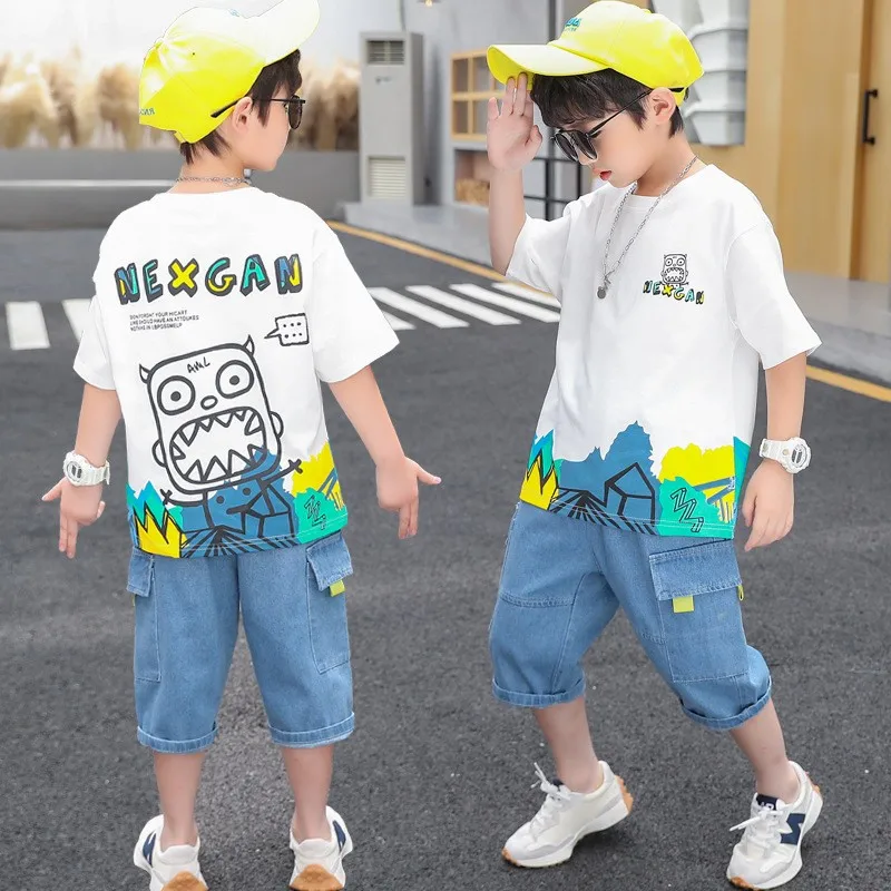 Summer Teen Boys Set Casual Hip-hop Cartoon Doodle Print T-shirt + Denim Shorts 2pcs Suit Kindergarten Performance Kids Clothes
Summer Teen Boys Set Casual Hip-hop Cartoon Doodle Print T-shirt + Denim Shorts 2pcs Suit Kindergarten Performance Kids Clothes
