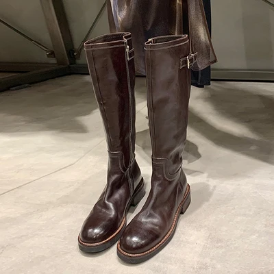 Brown Leather Women Knee High Boots Side Zipper Long Ladies Shoes Round Toe Bota Feminina Belt Buckle Zapatillas De Mujer Winter
Brown Leather Women Knee High Boots Side Zipper Long Ladies Shoes Round Toe Bota Feminina Belt Buckle Zapatillas De Mujer Winter