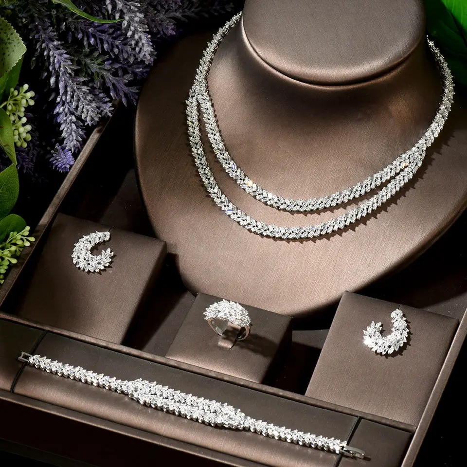 

2024 Nigeria 4 Piece Gorgeous Bridal Zirconia Jewellery Set Saudi Arabia Fashion Women's Wedding Necklace and Earrings Sets