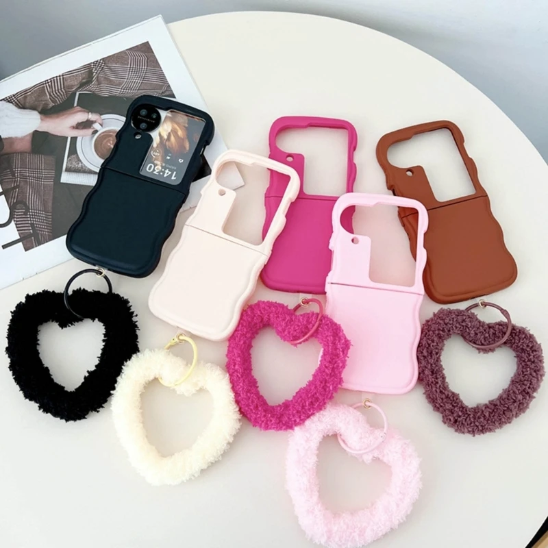 Multi Functional Phone Case Lanyard Heart Shaped Wristband Versatile Keychain Convenient Plush Bracelet for Women Girls
Multi Functional Phone Case Lanyard Heart Shaped Wristband Versatile Keychain Convenient Plush Bracelet for Women Girls