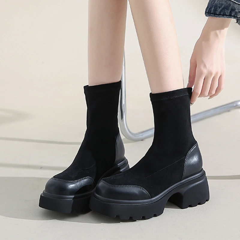 Flats Platform Women Suede Chelsea Boots Ankle Winter New Warm 2024 Shoes Fashion Short Plush Cozy Women Walking Casual Footwear
Flats Platform Women Suede Chelsea Boots Ankle Winter New Warm 2024 Shoes Fashion Short Plush Cozy Women Walking Casual Footwear