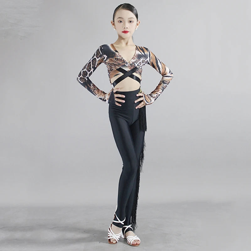Children Latin Dance Clothes Leopard Tops Tassel Pants Girls Latin Practice Clothing Cha Cha Rumba Samba Training Wear DNV19996
Children Latin Dance Clothes Leopard Tops Tassel Pants Girls Latin Practice Clothing Cha Cha Rumba Samba Training Wear DNV19996