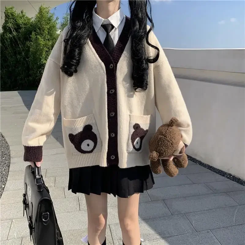 Japanese cute bear age-reducing sweater women's coat autumn and winter new loose slim Joker long-sleeved sweater to wear outside
Japanese cute bear age-reducing sweater women's coat autumn and winter new loose slim Joker long-sleeved sweater to wear outside