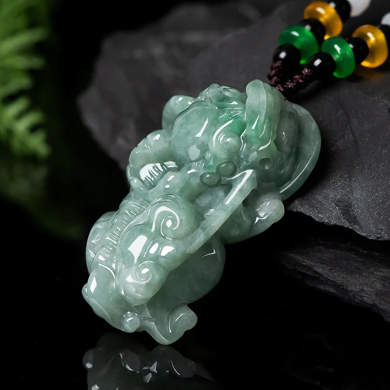 

Hot Selling Natural Hand-carve Jade Lucky Overlord Pixiu Ice Species Necklace Pendant Fashion Jewelry MenWomen LuckGifts Amulet