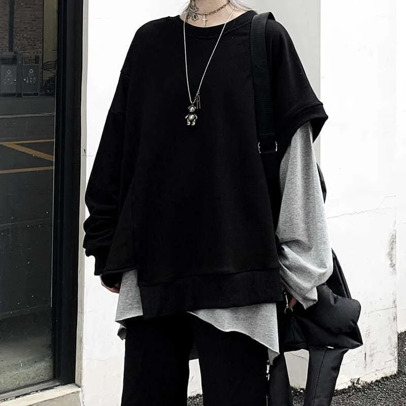 Oversized Long Sleeved Two-piece T-shirt Men and Women Irregular Top Spring Autumn Harajuku Korean Loose Casual Two-piece Tops
Oversized Long Sleeved Two-piece T-shirt Men and Women Irregular Top Spring Autumn Harajuku Korean Loose Casual Two-piece Tops