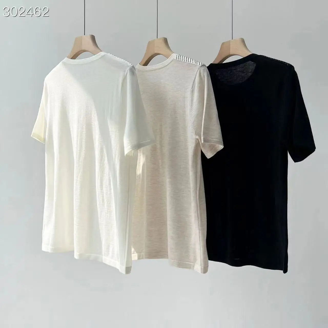 2023 Spring Summer Runway Women Clothes Vintage Short Sleeve Wool T-shirts Fashion Casual Holiday Soft Loose O-Neck Tees
2023 Spring Summer Runway Women Clothes Vintage Short Sleeve Wool T-shirts Fashion Casual Holiday Soft Loose O-Neck Tees