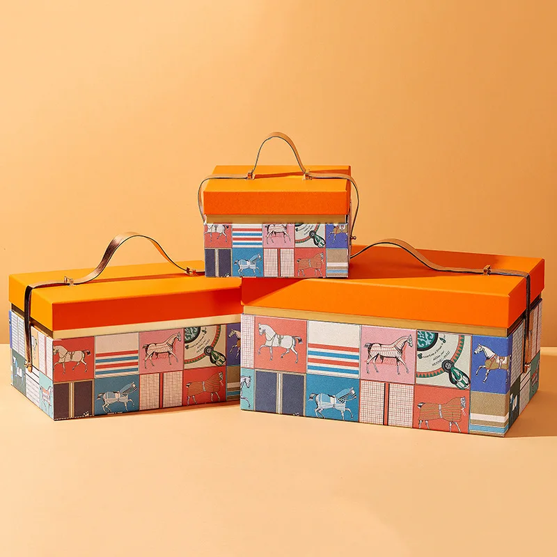 Handheld Wedding Companion Gift Box Return Premium Stock Sweet Candy Aromatherapy Towel Double Layer Packaging Bags Christmas
Handheld Wedding Companion Gift Box Return Premium Stock Sweet Candy Aromatherapy Towel Double Layer Packaging Bags Christmas