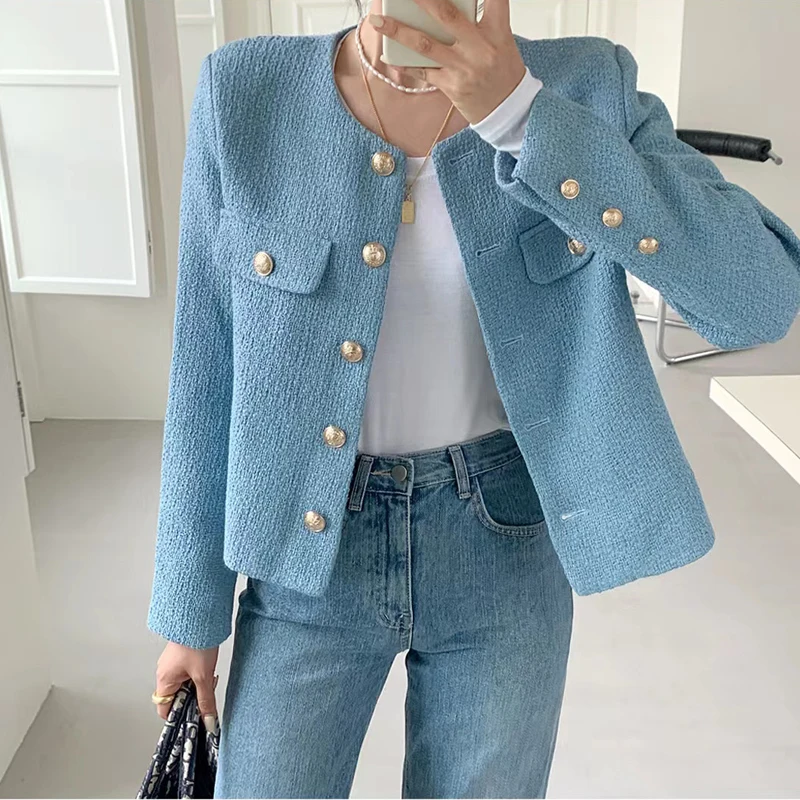 Brand Designers Autumn Winter Clothes Luxury Vintage Blue Tweed Jackets For Women 2023 Buttons Short Jaqueta Feminina Chaquetas
Brand Designers Autumn Winter Clothes Luxury Vintage Blue Tweed Jackets For Women 2023 Buttons Short Jaqueta Feminina Chaquetas