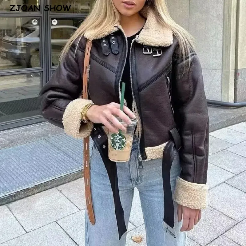 2023 Winter CHIC Suede Double-faced Fur Coat Brown Women Buckle Lapel Long sleeve Hem Belt Loose Warm Jacket Outerwear
2023 Winter CHIC Suede Double-faced Fur Coat Brown Women Buckle Lapel Long sleeve Hem Belt Loose Warm Jacket Outerwear