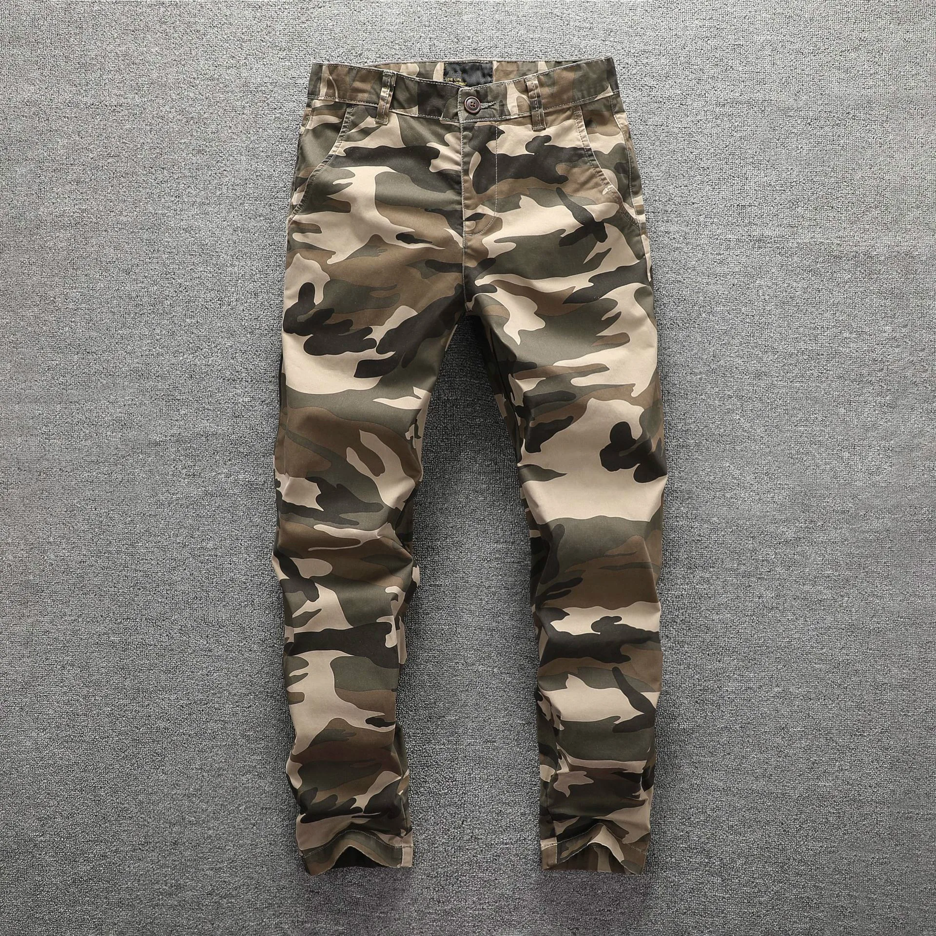 Autumn Plus Size Trousers Men Hot Mens Warm Casual Long Military Pants Male Straight Cotton Camouflage Pants Boys Sportswear XXL
Autumn Plus Size Trousers Men Hot Mens Warm Casual Long Military Pants Male Straight Cotton Camouflage Pants Boys Sportswear XXL