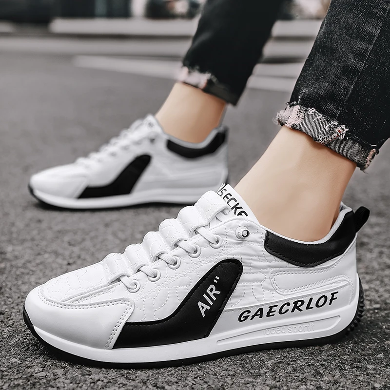 Men's Summer Ice Silk New Trendy Shoes Hot Style Fashion Personality Wear-resistant Non-slip Casual Sports Men's Sneakers
Men's Summer Ice Silk New Trendy Shoes Hot Style Fashion Personality Wear-resistant Non-slip Casual Sports Men's Sneakers