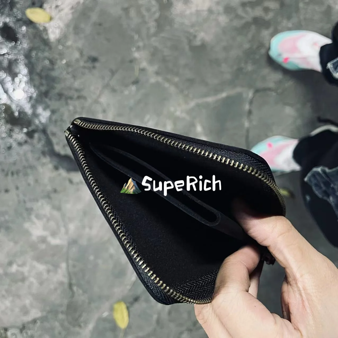 NBHD black coin leather bag multi -function card bag kraft outdoor camping coin bag NEIGHBORHOOD
NBHD black coin leather bag multi -function card bag kraft outdoor camping coin bag NEIGHBORHOOD