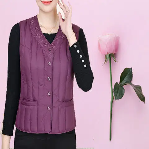 

Autumn Winter Woman Jacket Vest 2022 New V Collar Sleeveless Short Down Cotton-Padded Vest Coat Mujer Female Waistcoat T44