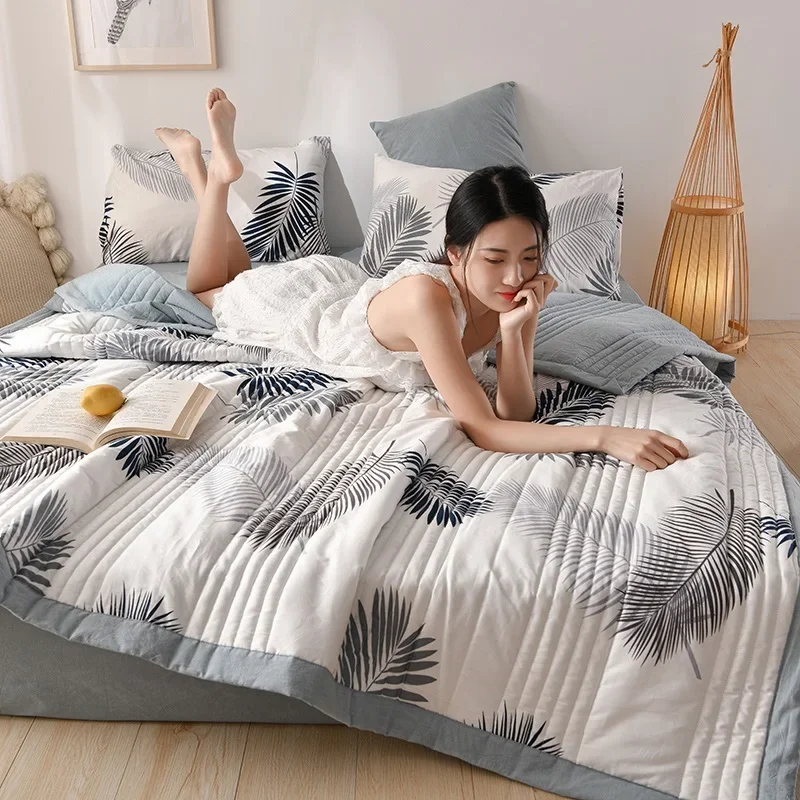 Summer Washed Cotton Quilt Air-conditioning Comforter Soft Breathable Blanket Thin Leaf Print Bedspread Bed Cover Home Textiles
Summer Washed Cotton Quilt Air-conditioning Comforter Soft Breathable Blanket Thin Leaf Print Bedspread Bed Cover Home Textiles