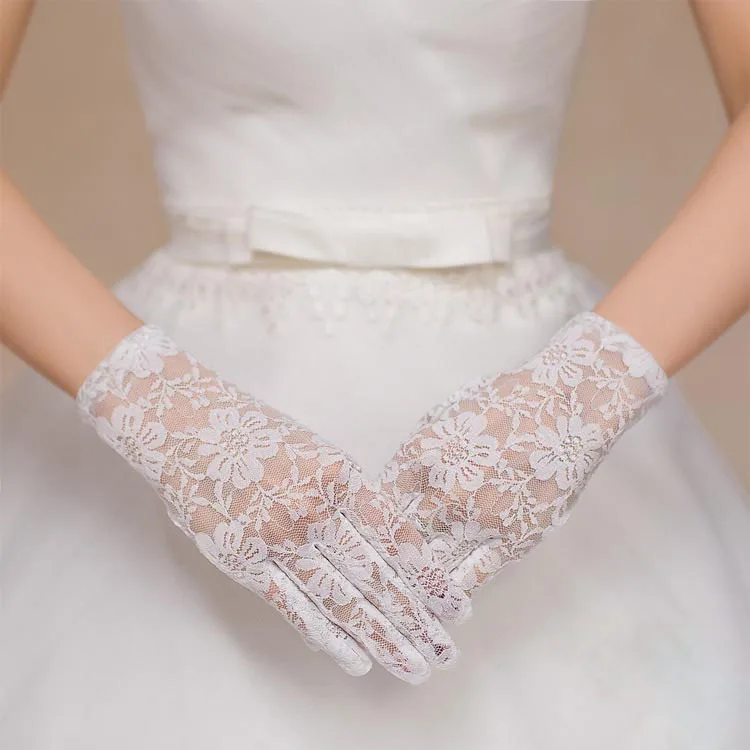 White/Black/Red Bridal Wedding Dress Gloves for Womens Short Mesh Lace Untra Thin Gloves Ladies Full Finger Mittens Short Gloves
White/Black/Red Bridal Wedding Dress Gloves for Womens Short Mesh Lace Untra Thin Gloves Ladies Full Finger Mittens Short Gloves