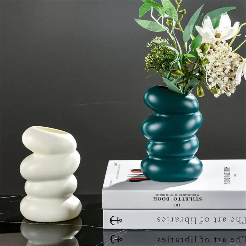

65g Flower Pot Wear-resistant And Durable Decorative Vase Vase Spiral Vase Round Mouth White Planting Pots Table Decoration Vase