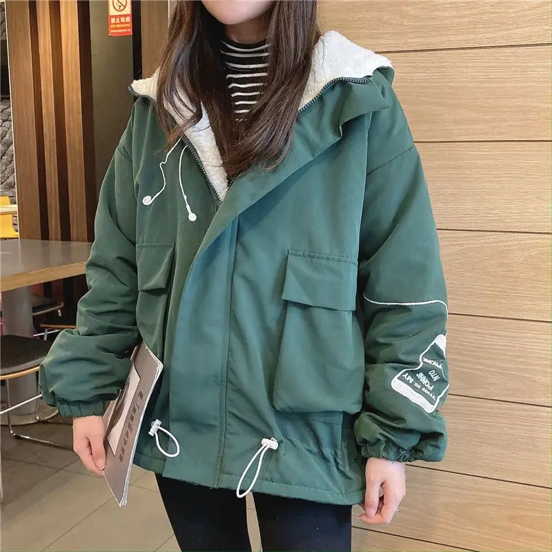 Hooded fleece cotton jacket 2023 new autumn/winter Korean version loose fitting cotton jacket with plush zipper jacket for women
Hooded fleece cotton jacket 2023 new autumn/winter Korean version loose fitting cotton jacket with plush zipper jacket for women