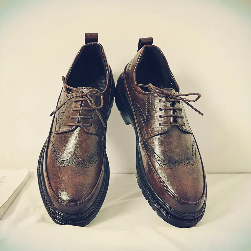 High-quality business formal leather shoes men's casual dress shoes classic Italian formal oxford men's office shoes 38-44
High-quality business formal leather shoes men's casual dress shoes classic Italian formal oxford men's office shoes 38-44