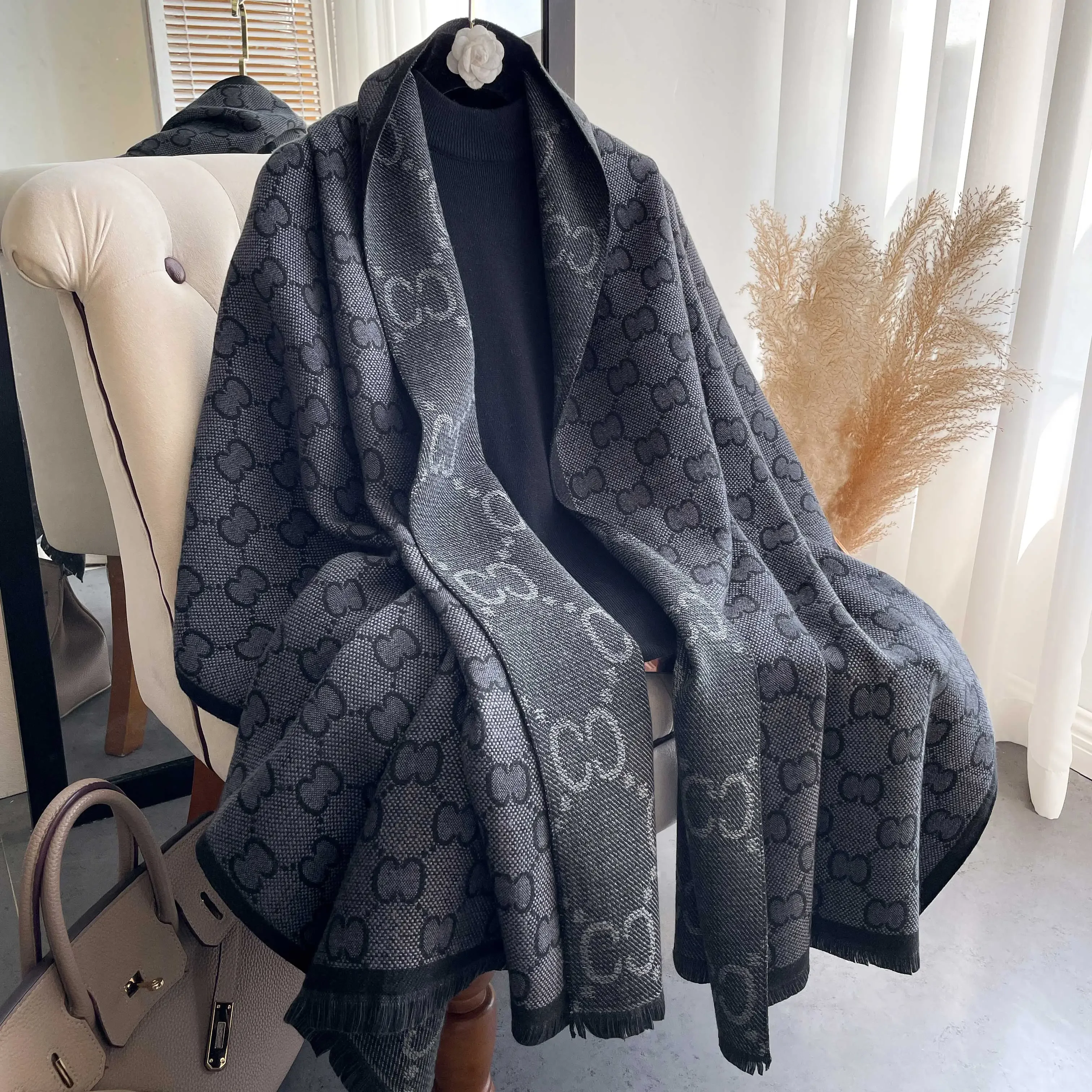 

2024 New Winter Warm Cashmere Wraps Women Scarf Luxury Design Pashmina Thick Shawl Blanket Bufanda Foulard Travel Poncho Stoles