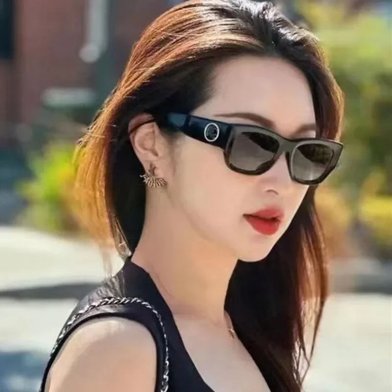 Retro rectangular sunglasses for men and women, retro sunglasses for fashion, square narrow frame glasses for women, accessories
Retro rectangular sunglasses for men and women, retro sunglasses for fashion, square narrow frame glasses for women, accessories