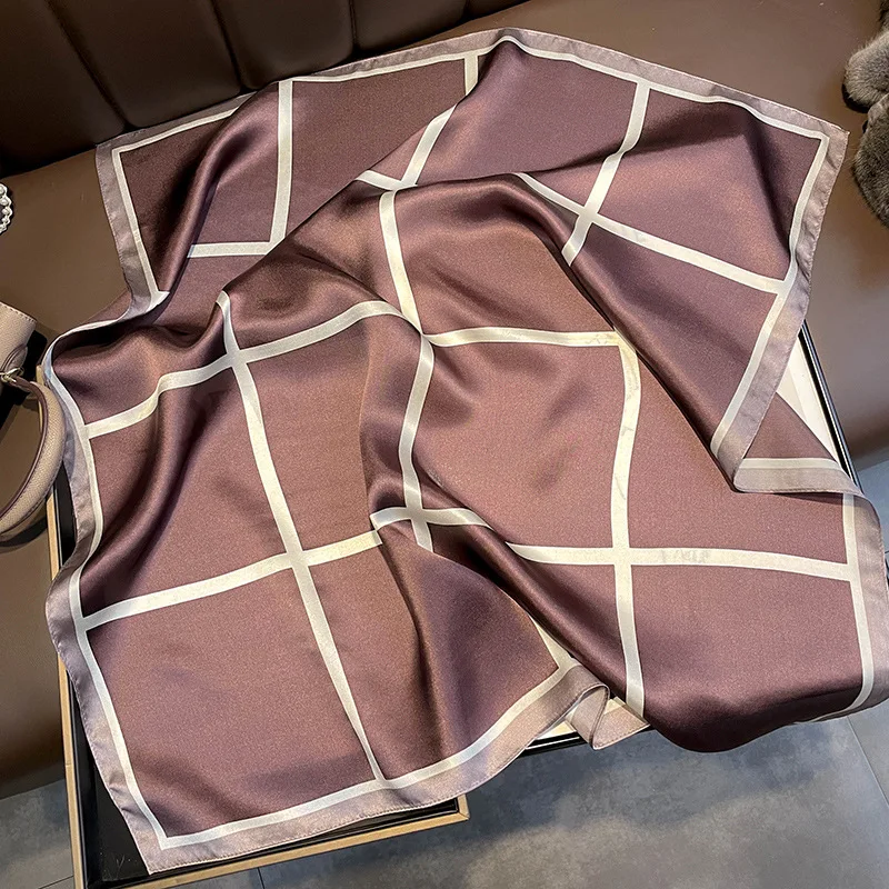 New 2022 plaid 100% Pure Silk Square Scarf Women Office Neck Scarves Neckerchief Bandana Spring Foulard Female Shawl Elegant
New 2022 plaid 100% Pure Silk Square Scarf Women Office Neck Scarves Neckerchief Bandana Spring Foulard Female Shawl Elegant