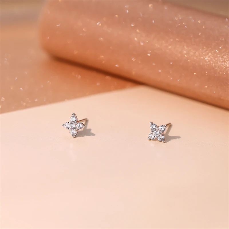 925 Sterling Silver Elegant Sweet Floral Earrings Delicate Inlaid Zircon Flower Stud Earrings For Women Wedding Jewelry
925 Sterling Silver Elegant Sweet Floral Earrings Delicate Inlaid Zircon Flower Stud Earrings For Women Wedding Jewelry