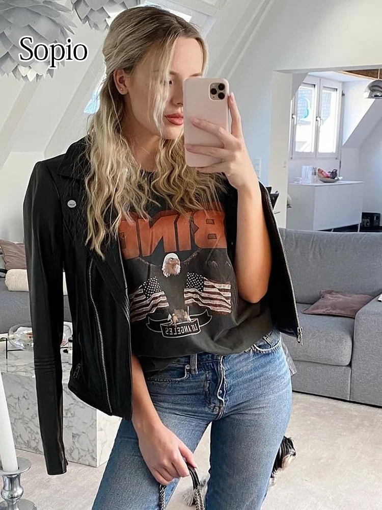Eagle Flag Print Luxury Women T-shirts Retro Round Neck Short Sleeve Cotton Comfort Tees Loose Worn Fabric Fashion Summer Tops
Eagle Flag Print Luxury Women T-shirts Retro Round Neck Short Sleeve Cotton Comfort Tees Loose Worn Fabric Fashion Summer Tops