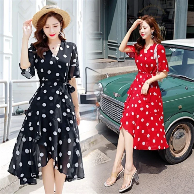 Korean Fashion Summer Polka Dot Print Polyester Dress Women Streetwear V Neck Drawstring Short Sleeve Dresses Vestidos Elegantes
Korean Fashion Summer Polka Dot Print Polyester Dress Women Streetwear V Neck Drawstring Short Sleeve Dresses Vestidos Elegantes