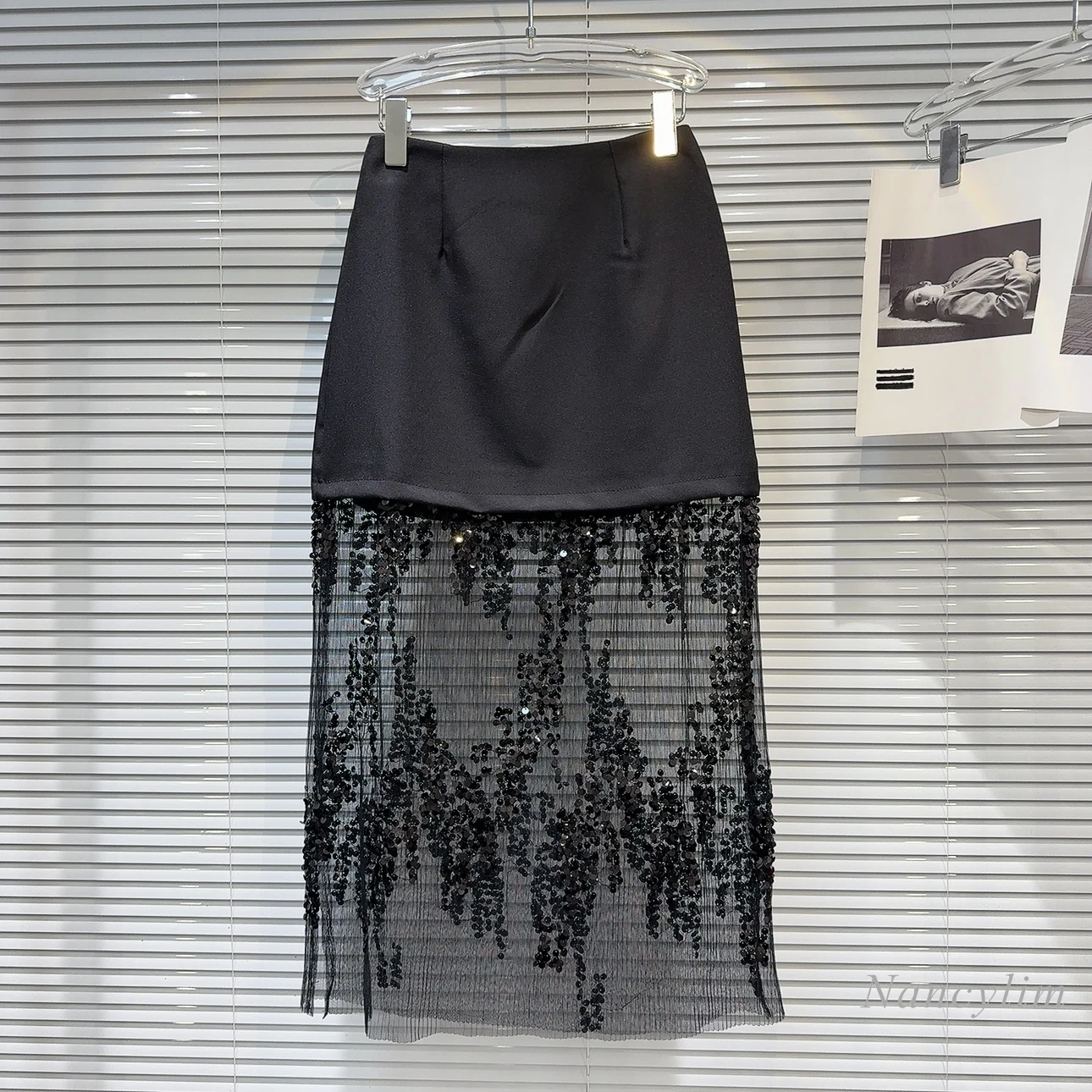 

2024 Spring and Summer New Sexy Socialite Sequin Gauze Crocheted Splicing Package Hip Skirt for Women Midi Skirt Black