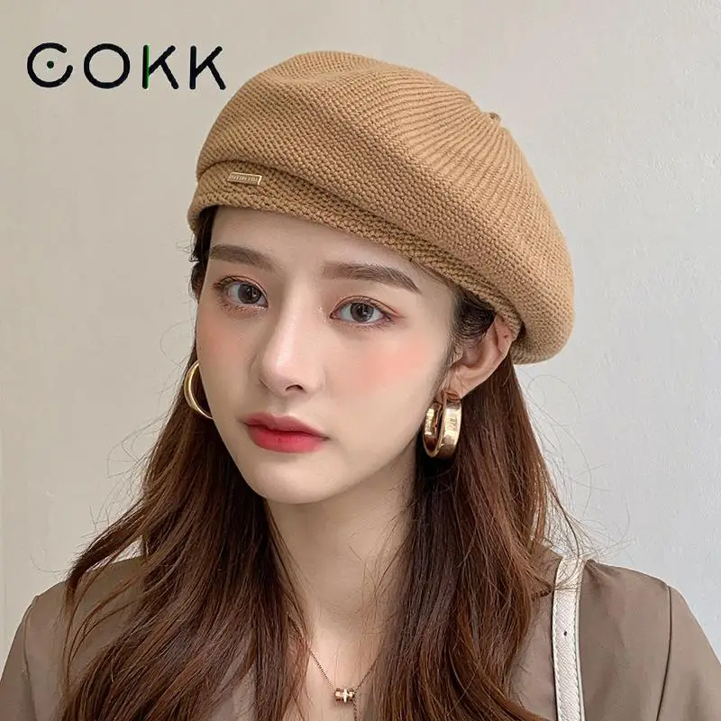 

COKK Beret Hat Women Winter Autumn Painter Cap Metal Label Solid Color Knitted Beret Femme Flat Cap Simple Korean Boina Gorro