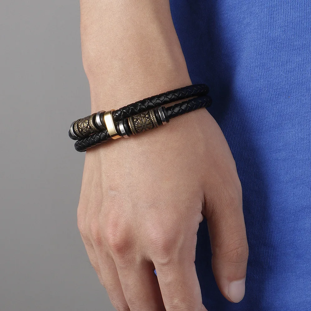 Light luxury fashion cowhide leather rope hand-woven stainless steel charm bracelet for men, magnetic clasp bangle
Light luxury fashion cowhide leather rope hand-woven stainless steel charm bracelet for men, magnetic clasp bangle