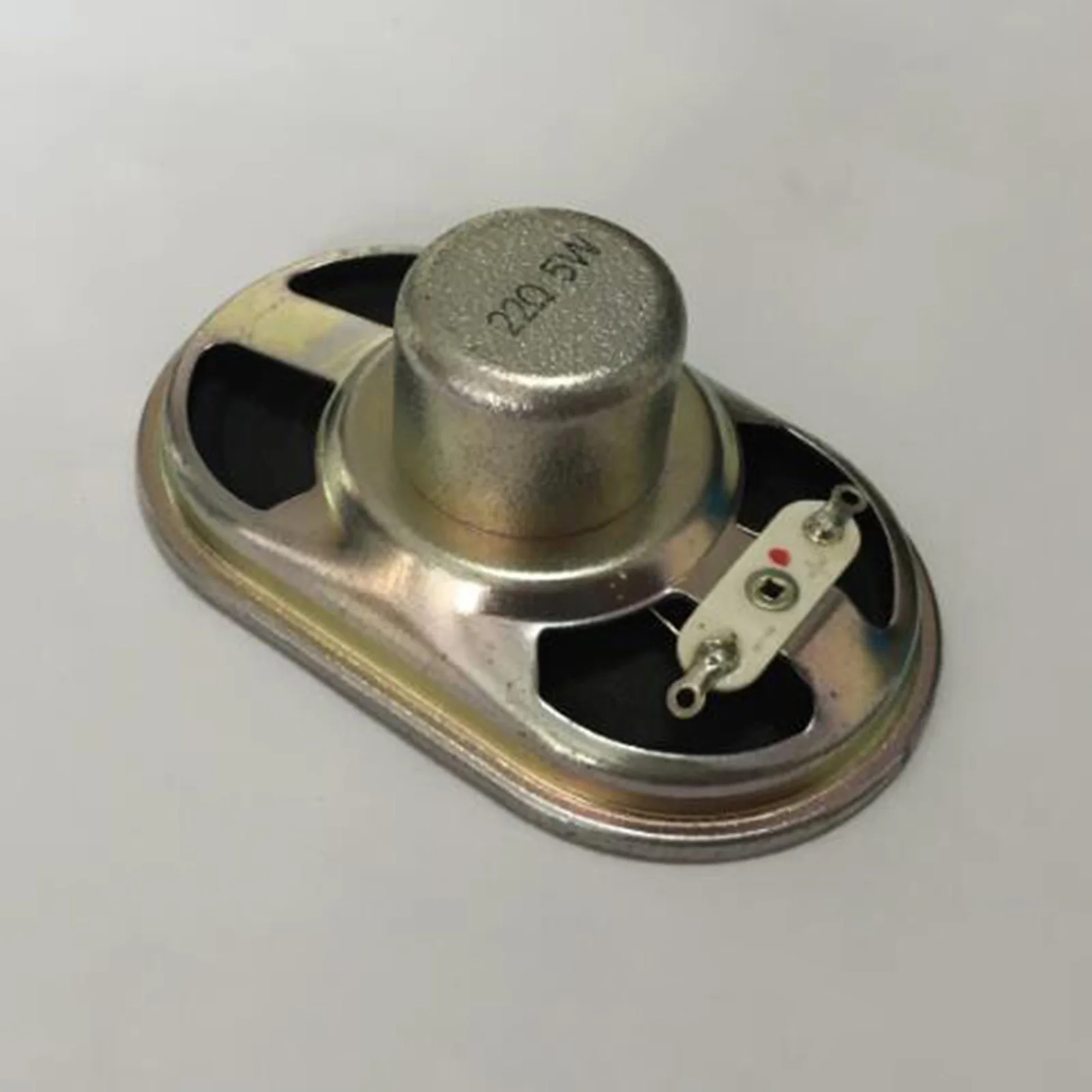Внутренний динамик для Motorola GM338 GM300 MCX760 GM360 GM340, 1 шт., 22 Ом, 5 Вт, аксессуары
Внутренний динамик для Motorola GM338 GM300 MCX760 GM360 GM340, 1 шт., 22 Ом, 5 Вт, аксессуары