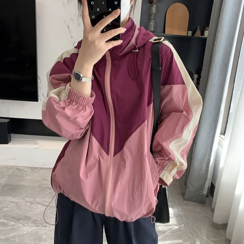 Spring Summer Women Hooded Jacket Long Sleeve Sweatshirt Streetwear Thin Tops Sun Protection Outdoor Coats Zipper Casual Jackets
Spring Summer Women Hooded Jacket Long Sleeve Sweatshirt Streetwear Thin Tops Sun Protection Outdoor Coats Zipper Casual Jackets