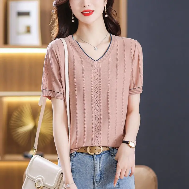 Woman New Summer Oversized High Waist Loose Casual Office Lady T-shirts for Women Solid Knitting V Neck Short Sleeve Tops Q616
Woman New Summer Oversized High Waist Loose Casual Office Lady T-shirts for Women Solid Knitting V Neck Short Sleeve Tops Q616