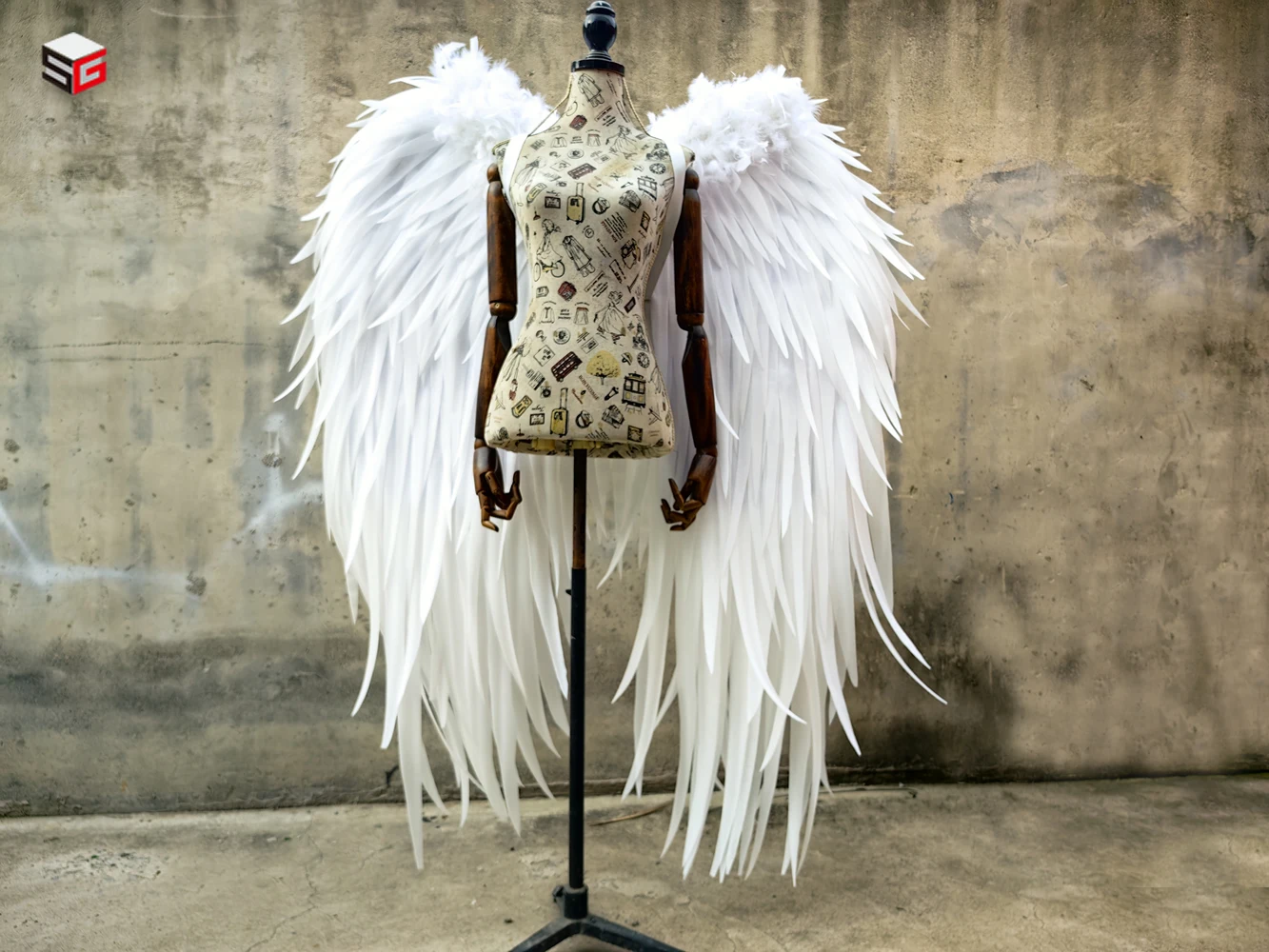 Adults' Large Angel Wings Foam Paper Handicrafts Home Party wall decoration props
Adults' Large Angel Wings Foam Paper Handicrafts Home Party wall decoration props