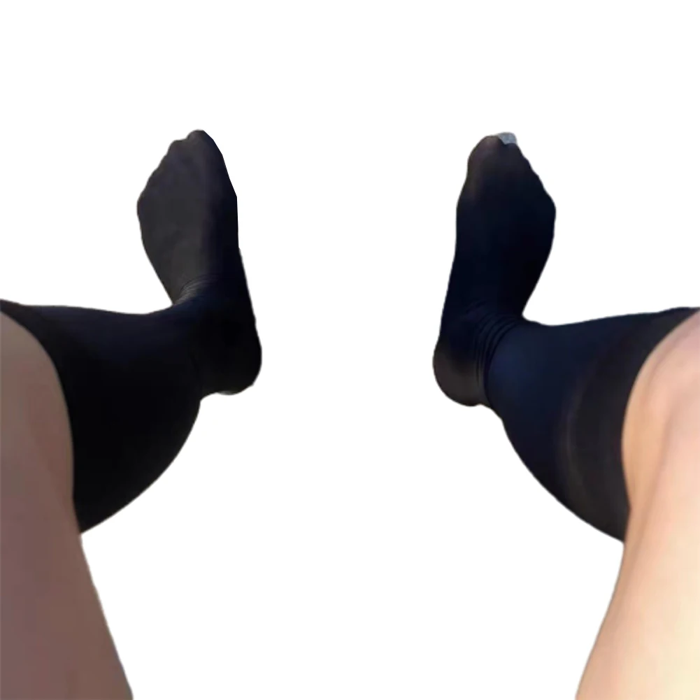 1 Pair Men's Oil Shiny Socks Casual Solid Color Stockings See Through Stretchy Over The Calf Man Formal Dress Sock
1 Pair Men's Oil Shiny Socks Casual Solid Color Stockings See Through Stretchy Over The Calf Man Formal Dress Sock