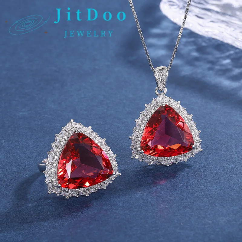 JitDoo Retro Baroque Full Zircon Simulated Ruby Triangle Pendant Ring for Women Romantic Sparkling Charm Wedding Party Jewelry
JitDoo Retro Baroque Full Zircon Simulated Ruby Triangle Pendant Ring for Women Romantic Sparkling Charm Wedding Party Jewelry