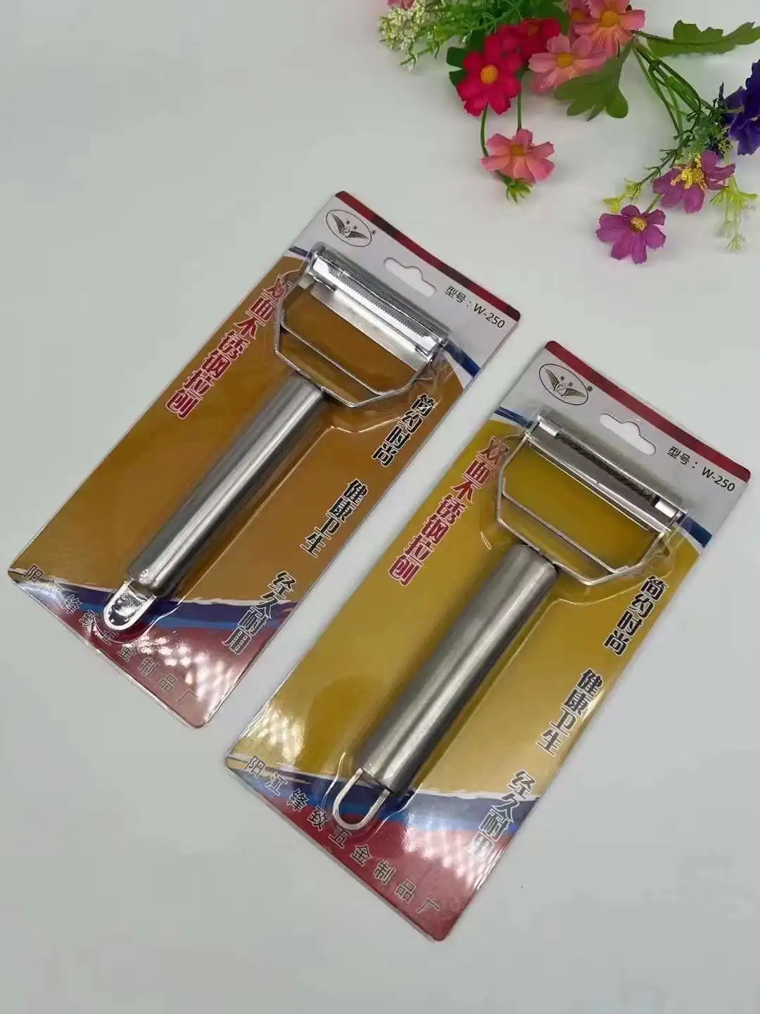 2pcs Stainless Steel Double-Sided Multifunctional Peeler Apple Potato Melon Fruit and Shredder
2pcs Stainless Steel Double-Sided Multifunctional Peeler Apple Potato Melon Fruit and Shredder