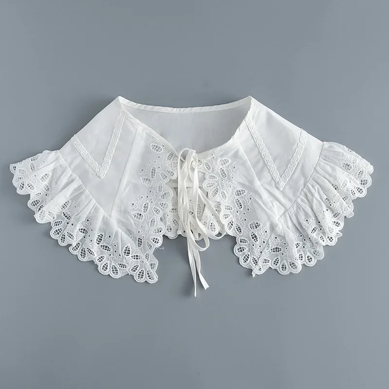 Korean Big Laple Fake Collar Ties for Womens Floral Hollow Out Shirt Detachable Collar Lapel Blouse Half Shirt False Collar
Korean Big Laple Fake Collar Ties for Womens Floral Hollow Out Shirt Detachable Collar Lapel Blouse Half Shirt False Collar