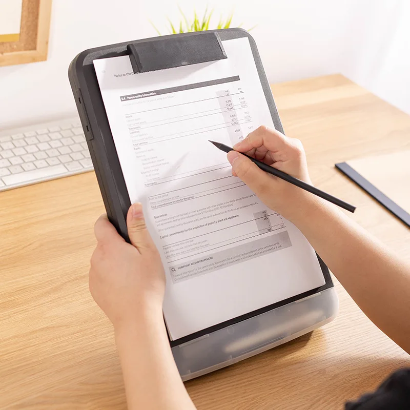 Multifunctional File Folder Organizer Clipboard Box Case Pen Holder Stationery Waterproof Document Case 
Multifunctional File Folder Organizer Clipboard Box Case Pen Holder Stationery Waterproof Document Case