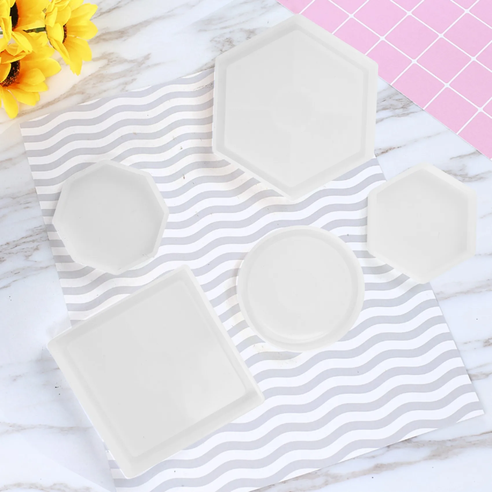 

5Pcs Diy Coaster Silicone Mold Included Square Hexagon Circle Octagon Mold For Resin, Concrete, Cement, Home Decoration