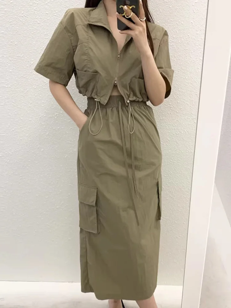 Women Fashion Set Double Zipper Drawstring Shirt+Elastic Waist Pocket Splice Back Split Skirt Female 2023 Summer New Suits Y746 
Women Fashion Set Double Zipper Drawstring Shirt+Elastic Waist Pocket Splice Back Split Skirt Female 2023 Summer New Suits Y746